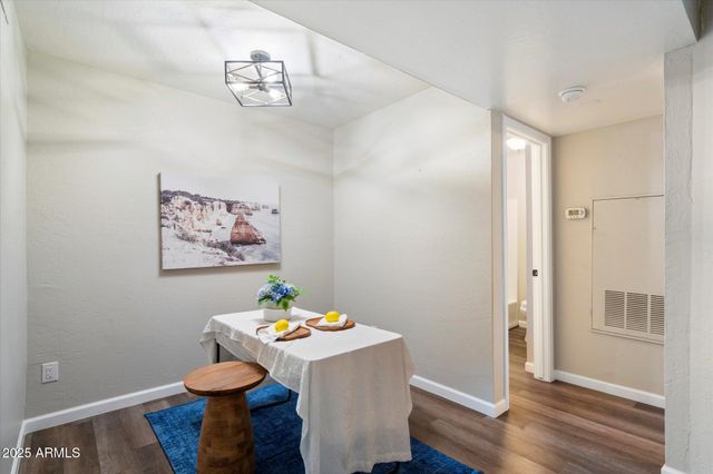 16602 N 25TH Street 215, Phoenix, AZ 85032