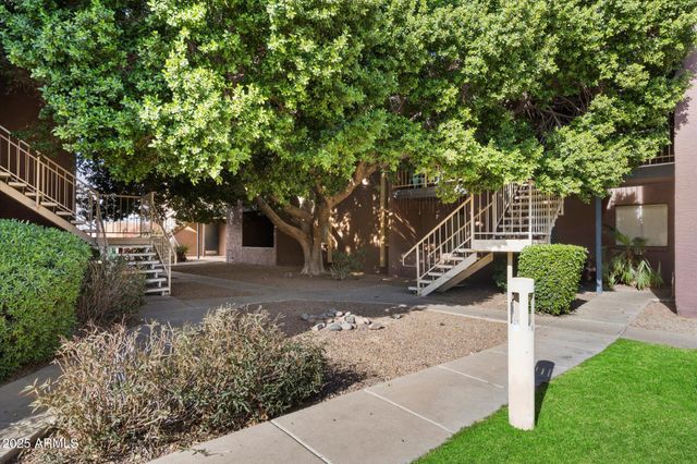 16602 N 25TH Street 215, Phoenix, AZ 85032