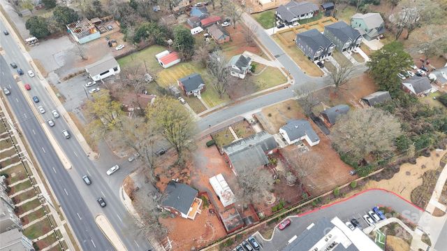 400 Bowman Road 1, Charlotte, NC 28217