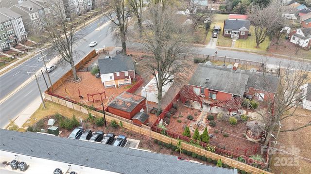 400 Bowman Road 1, Charlotte, NC 28217