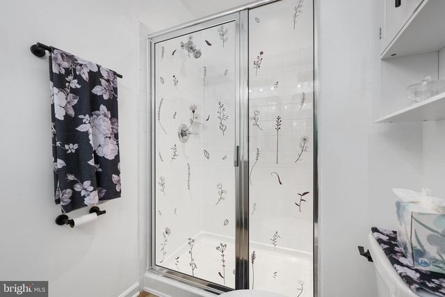 26 CHESTERFIELD RD, New Oxford, PA 17350