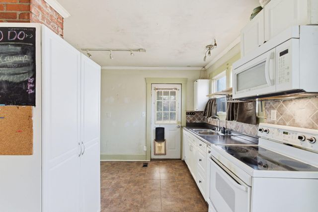 107 Clyde Street, Lexington, KY 40508