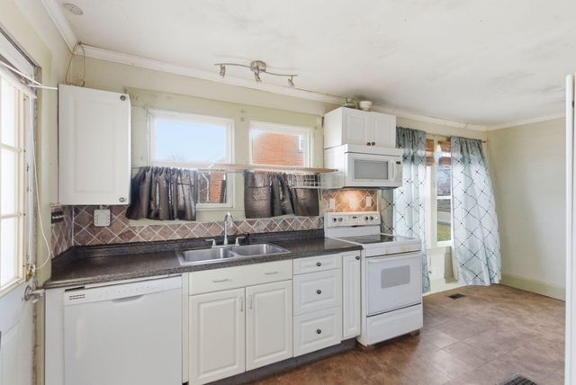 107 Clyde Street, Lexington, KY 40508