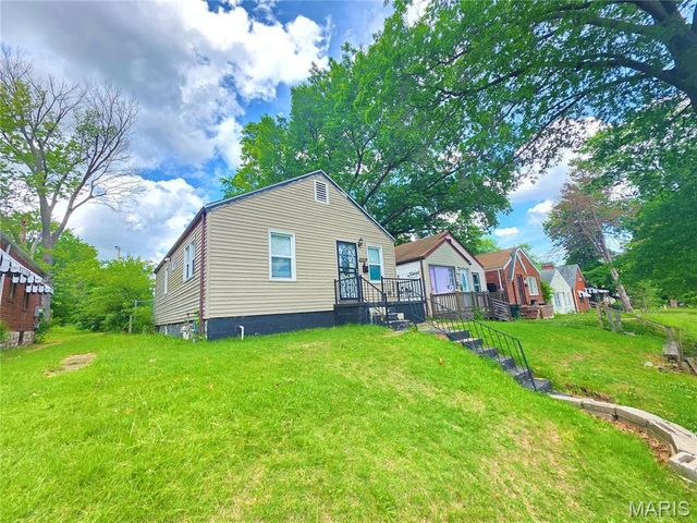6343 Sherry Avenue, St Louis, MO 63136