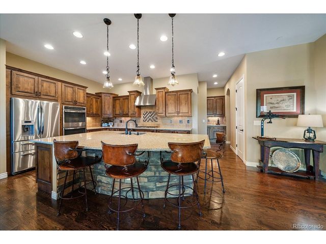 9261 Blue Spruce Ln, Niwot, CO 80503