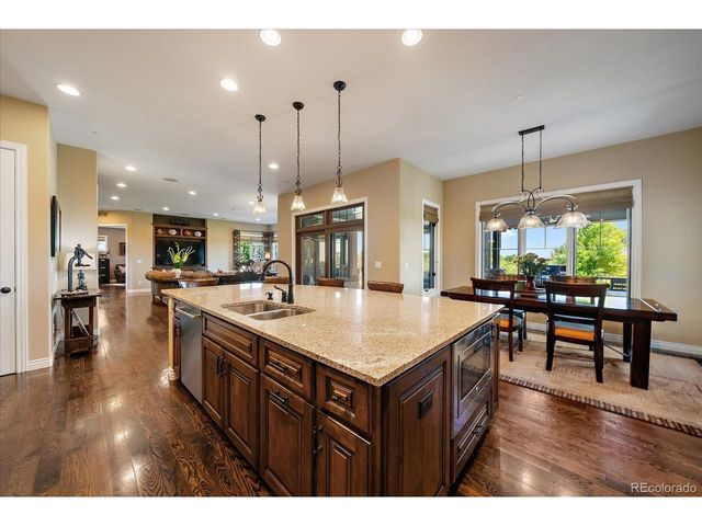9261 Blue Spruce Ln, Niwot, CO 80503