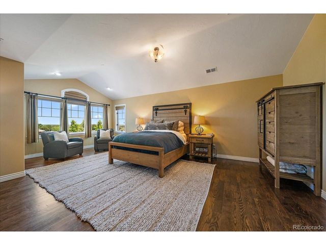 9261 Blue Spruce Ln, Niwot, CO 80503