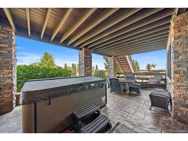 9261 Blue Spruce Ln, Niwot, CO 80503