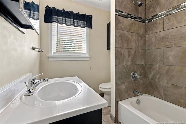 2072 Seneca Drive, Fayetteville, NC 28301