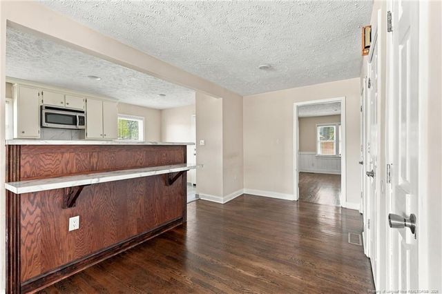 2072 Seneca Drive, Fayetteville, NC 28301
