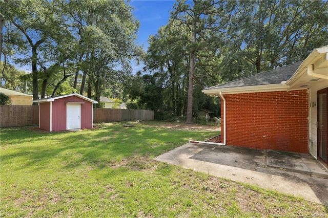 2072 Seneca Drive, Fayetteville, NC 28301