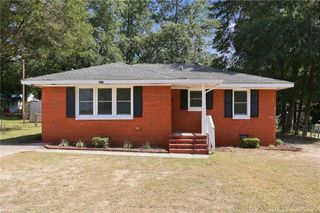 2072 Seneca Drive, Fayetteville, NC 28301
