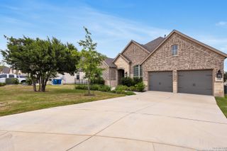 2145 Glendon, San Antonio, TX 78260