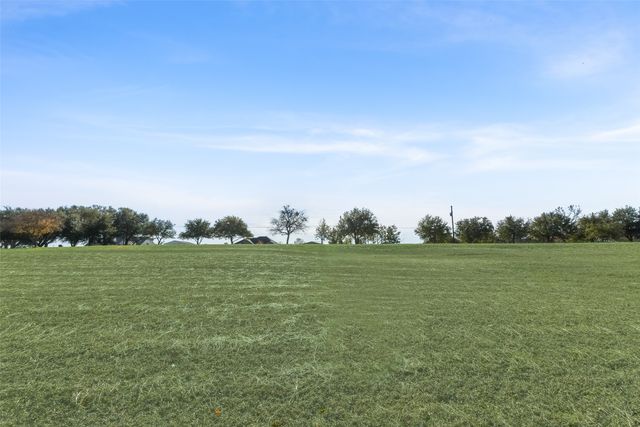 617 Cold Springs Road, Van Alstyne, TX 75495