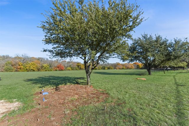 617 Cold Springs Road, Van Alstyne, TX 75495