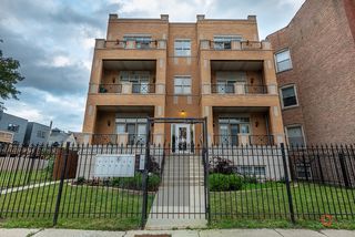 4417 S Calumet Avenue 2S, Chicago, IL 60653