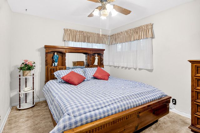106 Superior Avenue, Machesney Park, IL 61115