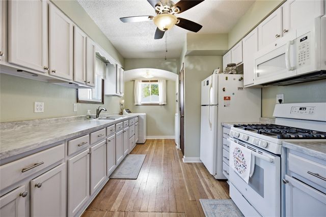 128 17th Street SW, Cedar Rapids, IA 52404