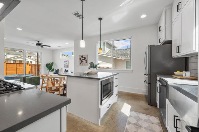 5000 Baker ST, Austin, TX 78721