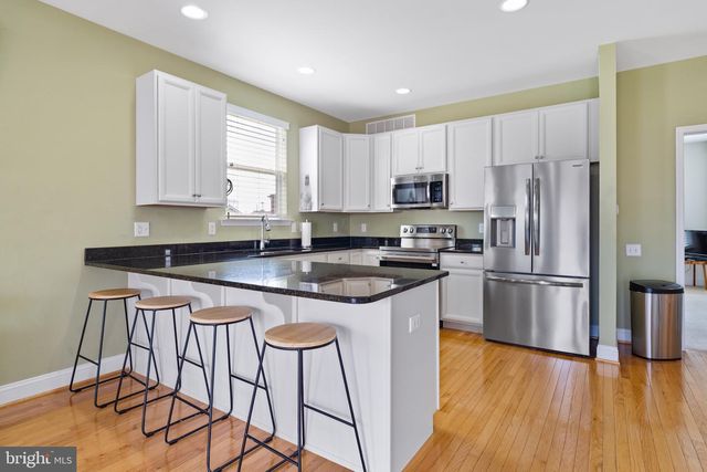 605 FRONT ST, Delaware City, DE 19706