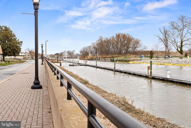 605 FRONT ST, Delaware City, DE 19706