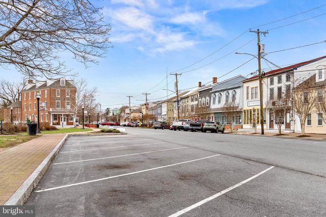 605 FRONT ST, Delaware City, DE 19706