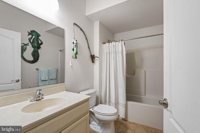 605 FRONT ST, Delaware City, DE 19706