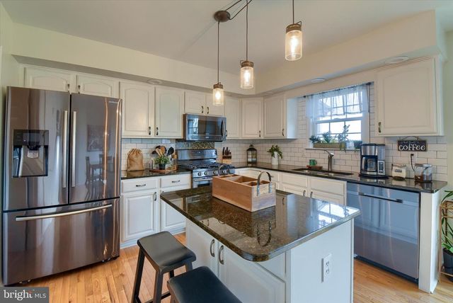 66 NOTTINGHAM DRIVE, Mechanicsburg, PA 17050