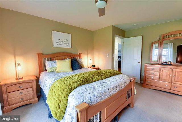 66 NOTTINGHAM DRIVE, Mechanicsburg, PA 17050