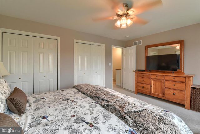 66 NOTTINGHAM DRIVE, Mechanicsburg, PA 17050