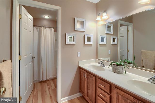66 NOTTINGHAM DRIVE, Mechanicsburg, PA 17050
