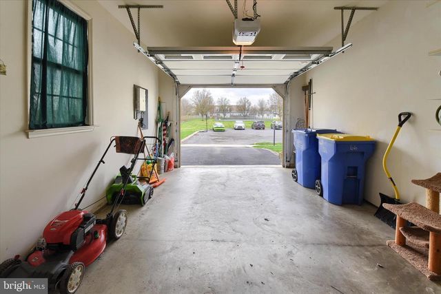66 NOTTINGHAM DRIVE, Mechanicsburg, PA 17050