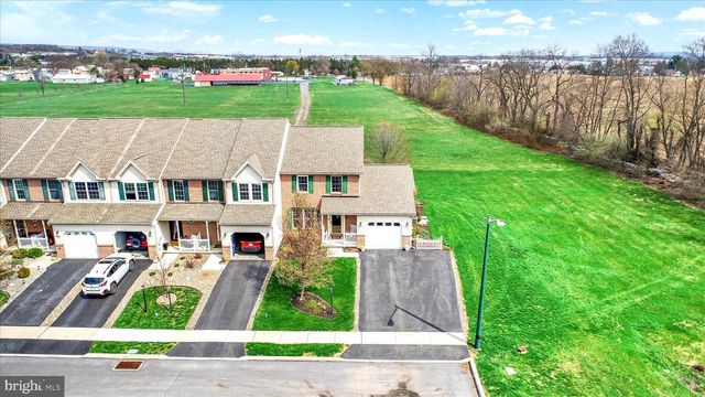 66 NOTTINGHAM DRIVE, Mechanicsburg, PA 17050