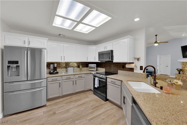 5380 East Chasemoor Street, Pahrump, NV 89061