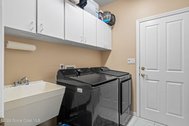 950 Somerset Lane, Melbourne, FL 32940