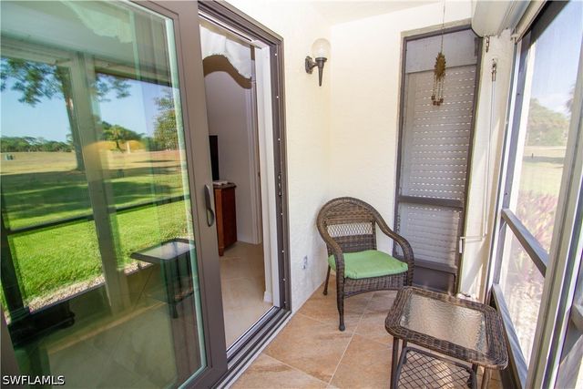 4326 27th CT SW 103, Naples, FL 34116