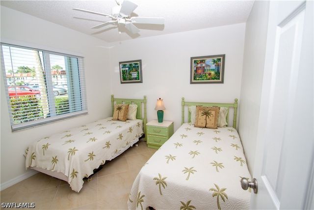 4326 27th CT SW 103, Naples, FL 34116