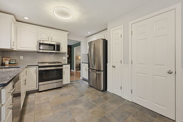 51 Edmund H Nichols Rd, North Attleboro, MA 02760
