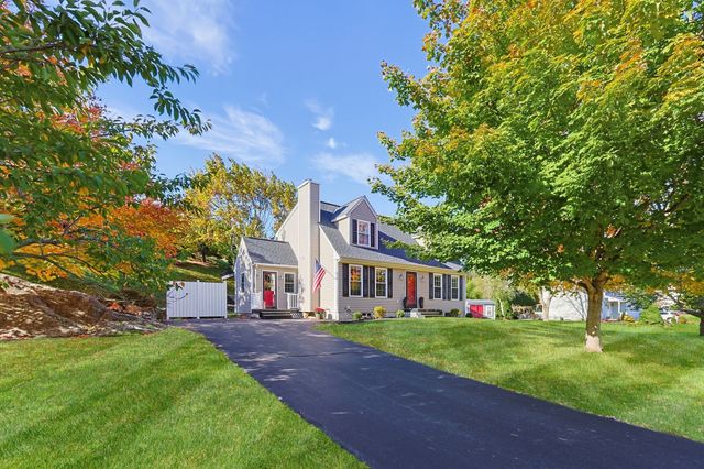 51 Edmund H Nichols Rd, North Attleboro, MA 02760