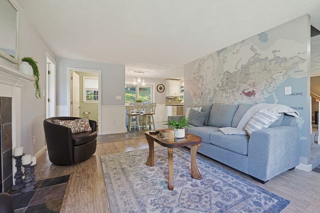 51 Edmund H Nichols Rd, North Attleboro, MA 02760