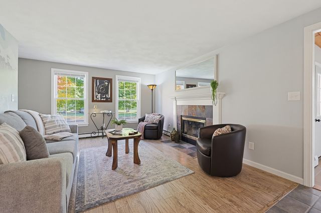 51 Edmund H Nichols Rd, North Attleboro, MA 02760
