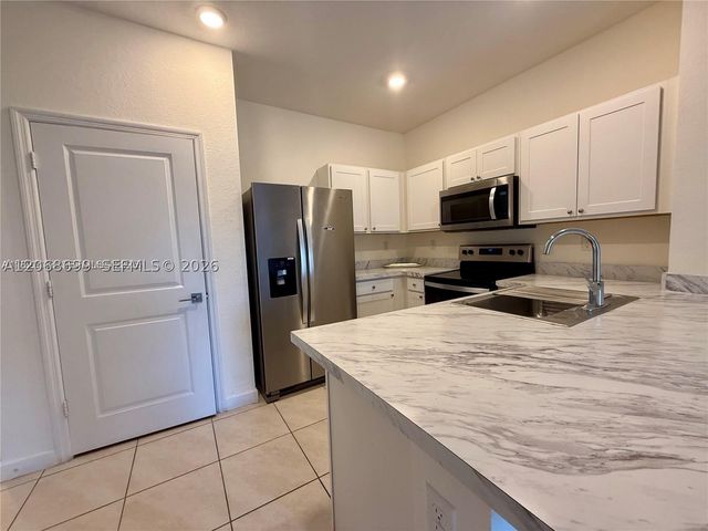 1100 SW 6th Ct 1100, Florida City, FL 33034