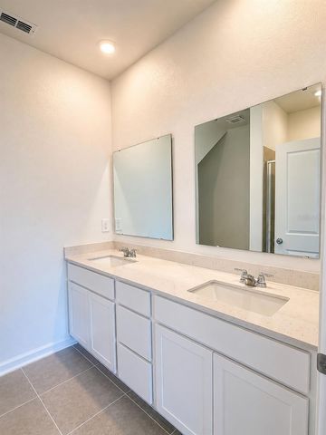 2168 RIDER RAIN LN, Apopka, FL 32703