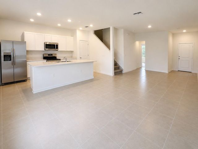 2168 RIDER RAIN LN, Apopka, FL 32703