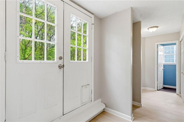 2125 Shoals Way, Decatur, GA 30034