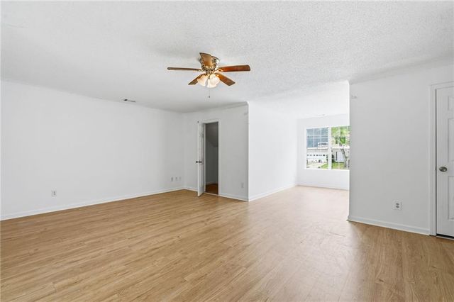 2125 Shoals Way, Decatur, GA 30034