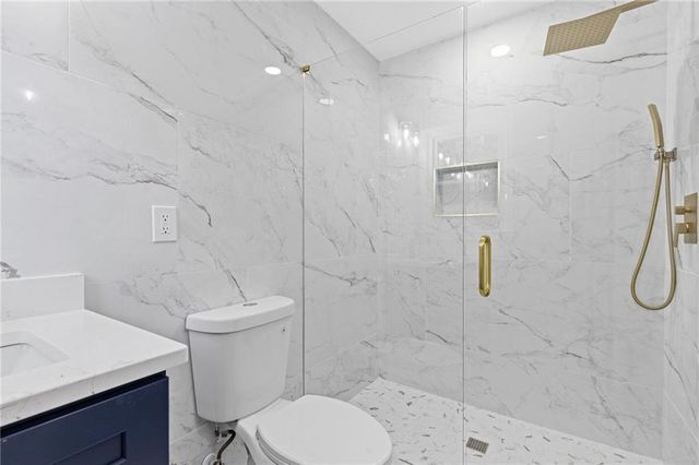 5 Hidden Valley Drive, Lawrenceville, GA 30044