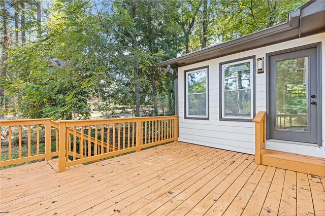 5 Hidden Valley Drive, Lawrenceville, GA 30044