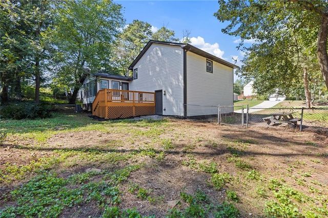 5 Hidden Valley Drive, Lawrenceville, GA 30044