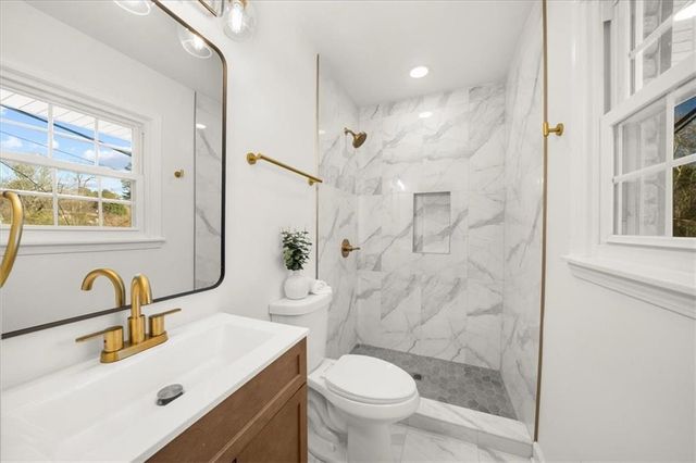 2142 Aldah Drive, Tucker, GA 30084